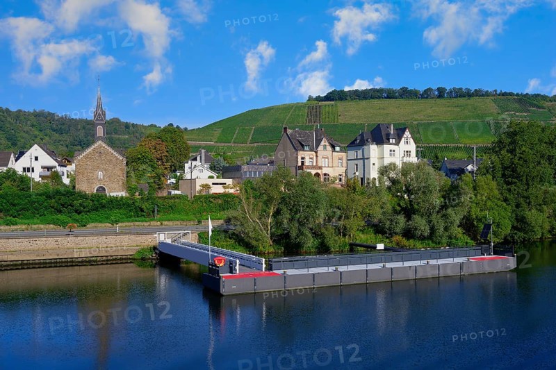 Winningen city along the Moselle