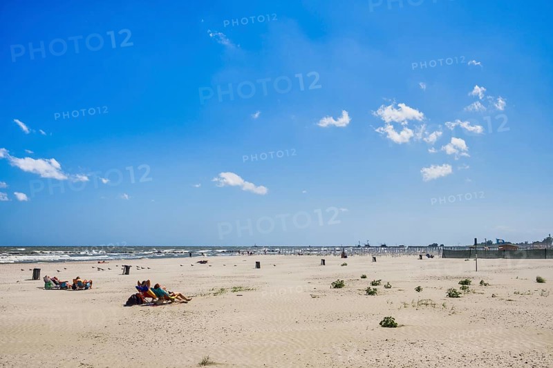 Off-season on the beach of Porto Garibaldi