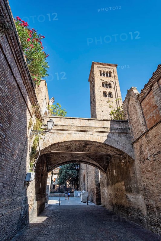 Alley to the Basilica of San Francesco