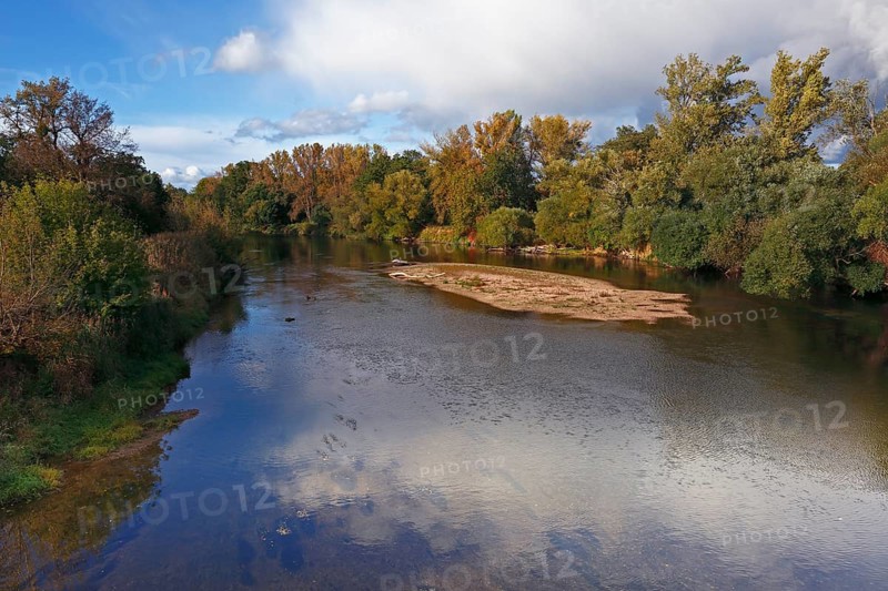 Autumn in the floodplain