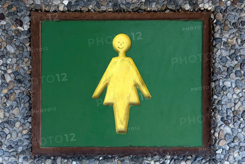 Sign at the woman's WC at a motorway car park
