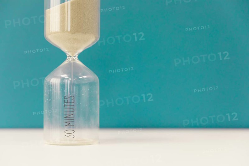 Decorative hourglass