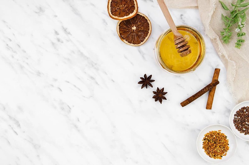 Dried products with honey frame