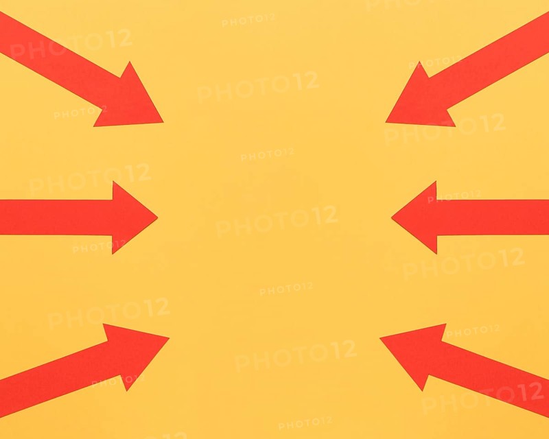 Top view pointed arrows