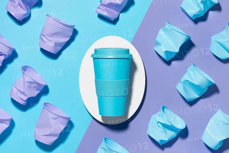 Top view reusable cup with plastic cups