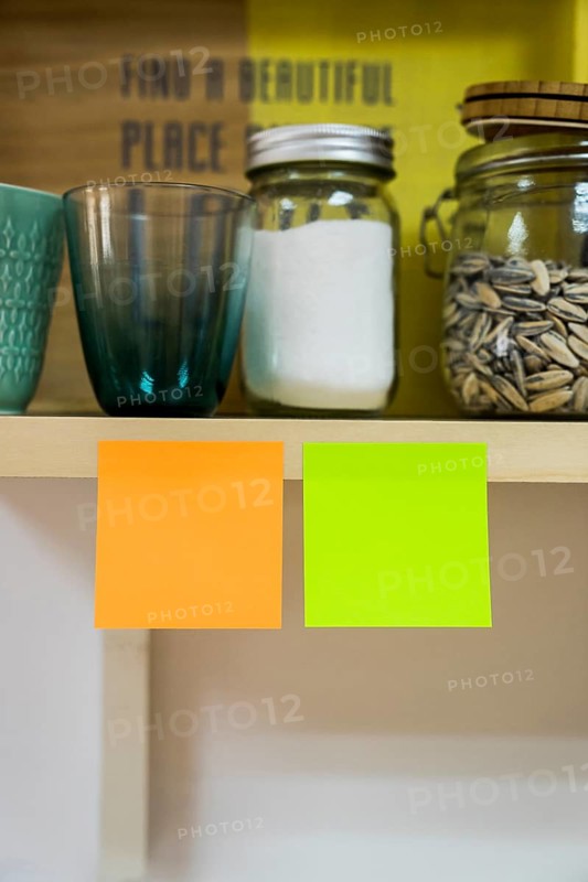 Two post its kitchen