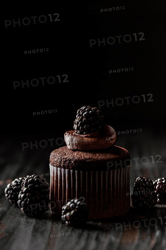 Arrangement delicious chocolate sweets 2