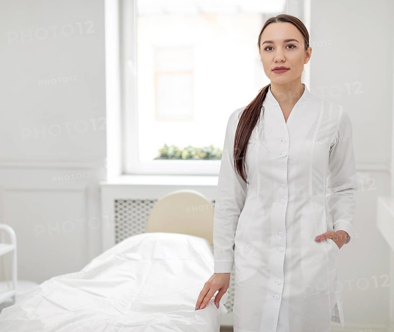 Beautician woman clinic 5