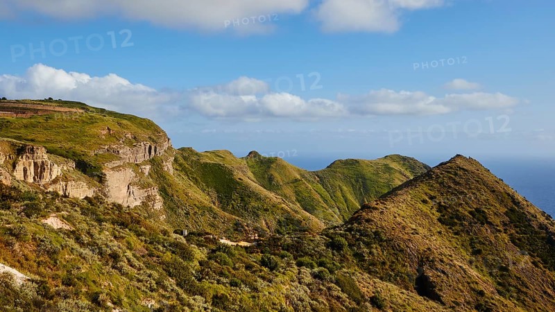Faraglioni Rossi di Lipari