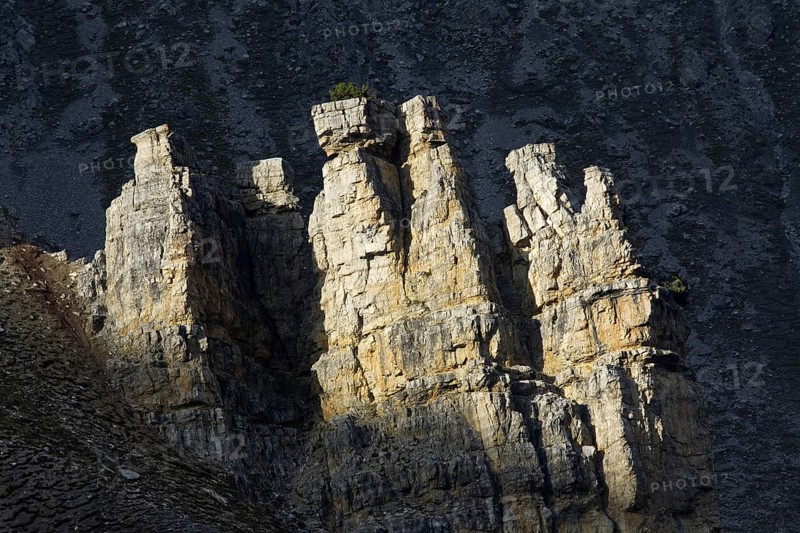 Rock formations at Val Minger