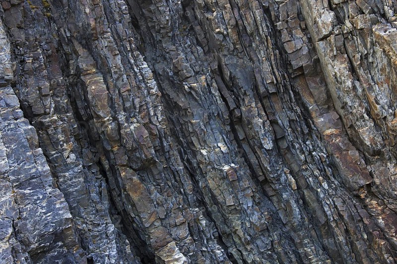 Rock formations along Gashamna
