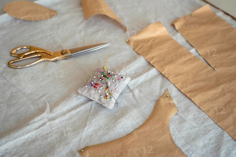 High view fabric with needles scissors