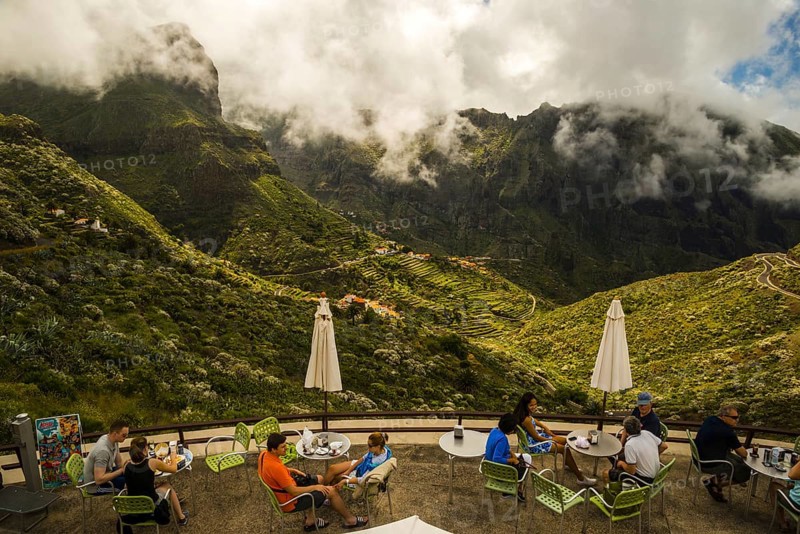 Panorama from the Mirador de Hilda viewpoint