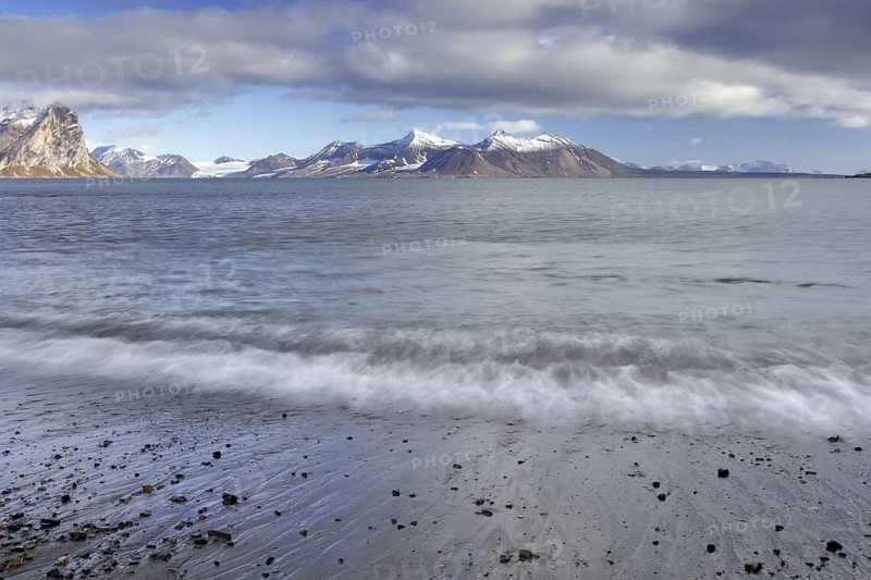 Coastline along Gashamna