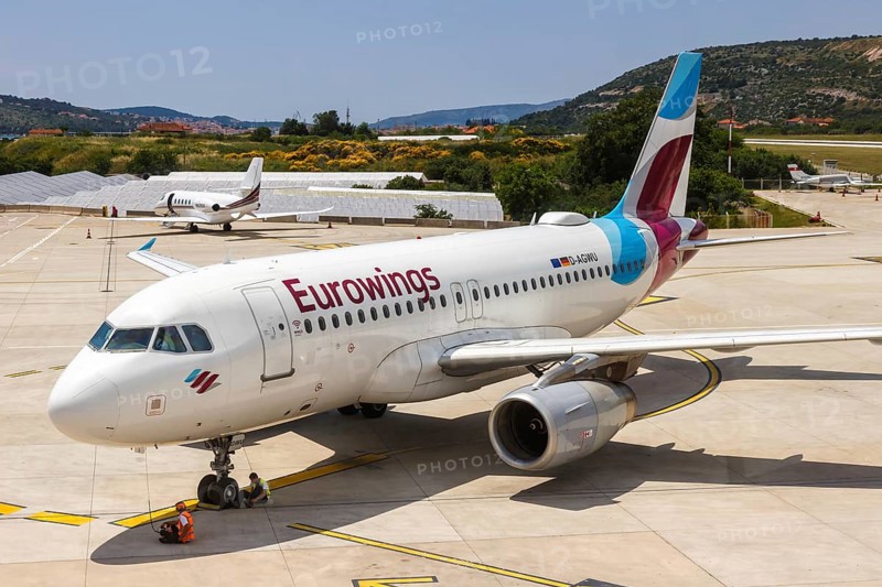 A Eurowings Airbus A319 aircraft with the registration D-AGWU at Split Airport