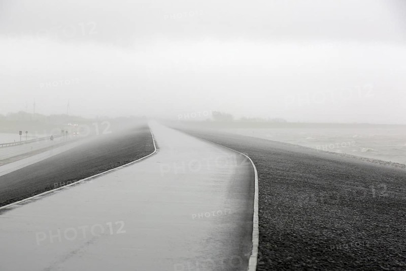Eider barrage