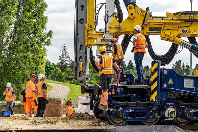 A railway junction is converted to ETCS digital safety technology for the first time. Track foundation train drills holes for the foundations of new signalling frames