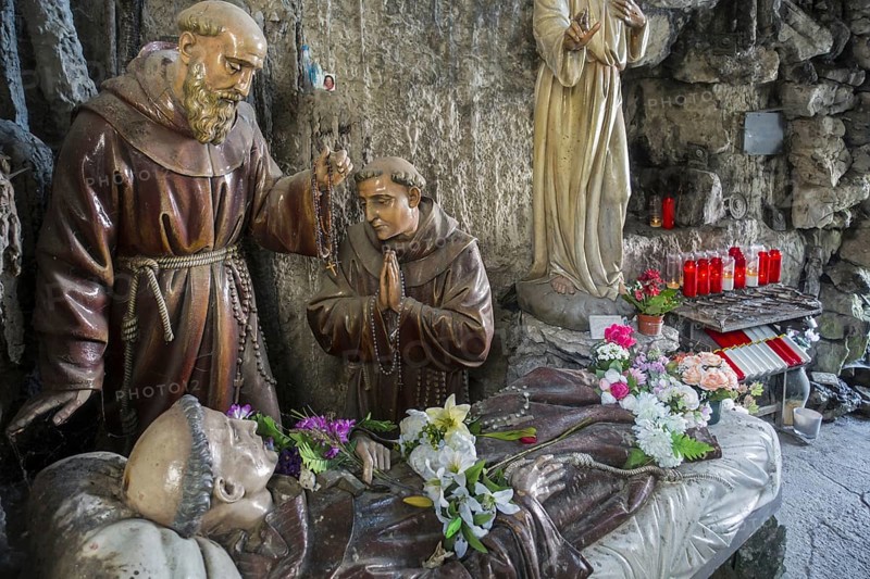 Sculptures in Grotto of St Anthony of Padua
