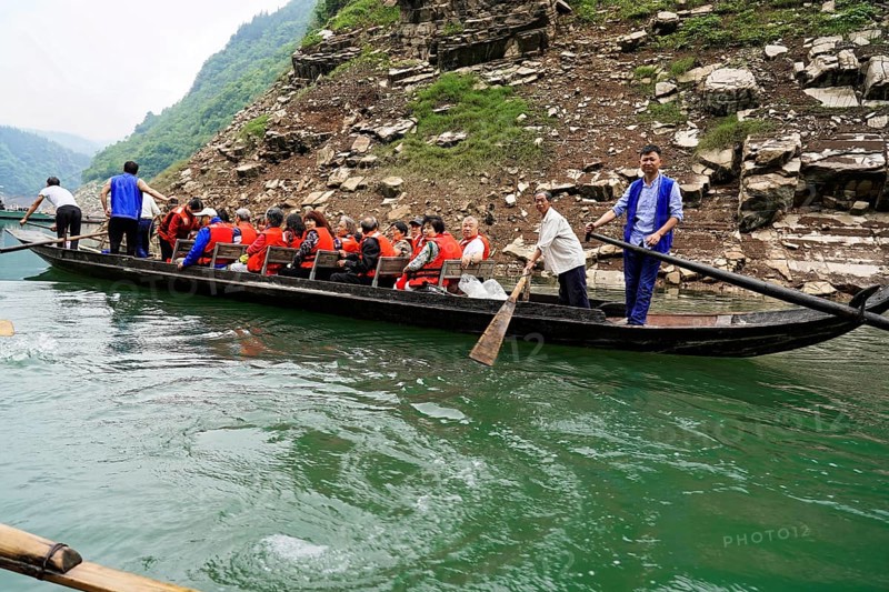 Special boats for the side arms of the Yangtze