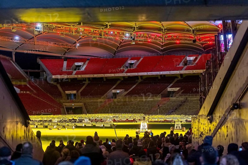 Artificial sunlight in the MHPArena. In the VfB Stuttgart football stadium