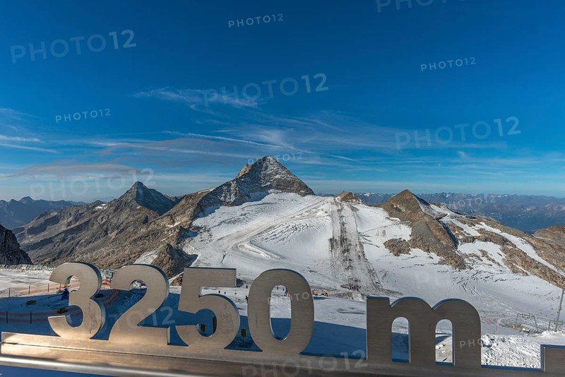 Year-round ski resort