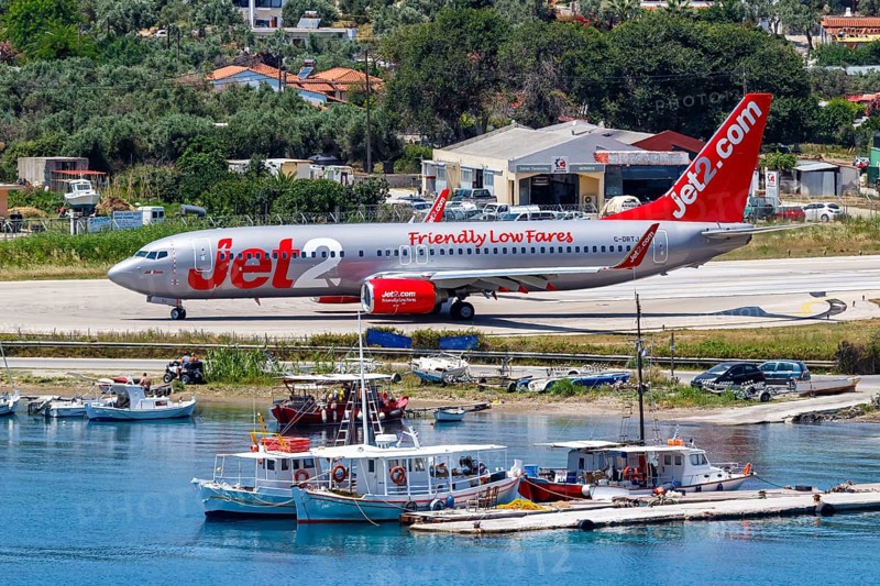 A Boeing 737-800 Jet2 aircraft with the registration G-DRTJ at Skiathos Airport