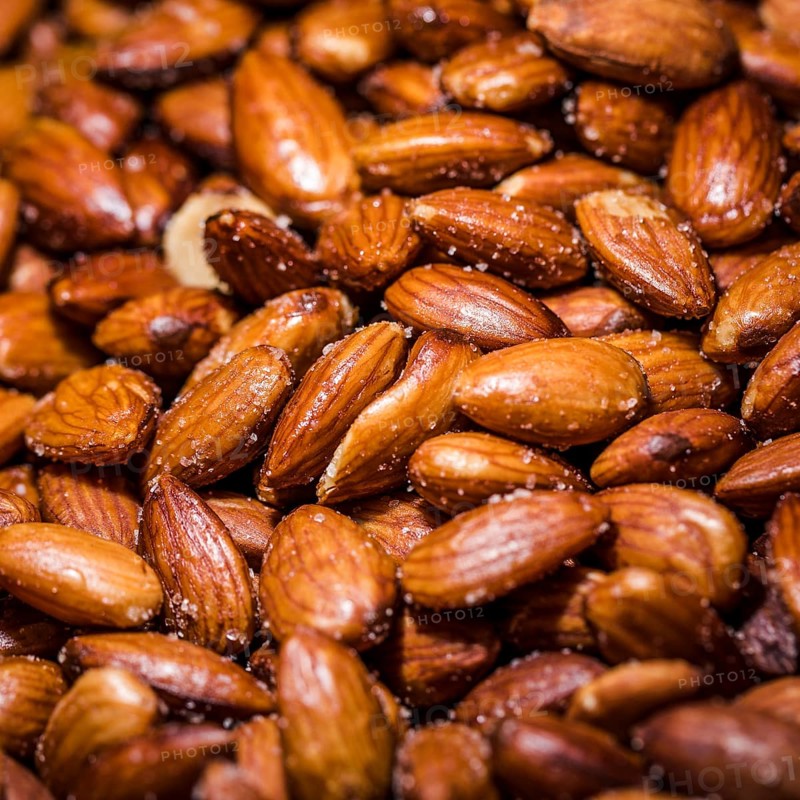 Fresh almonds sale market
