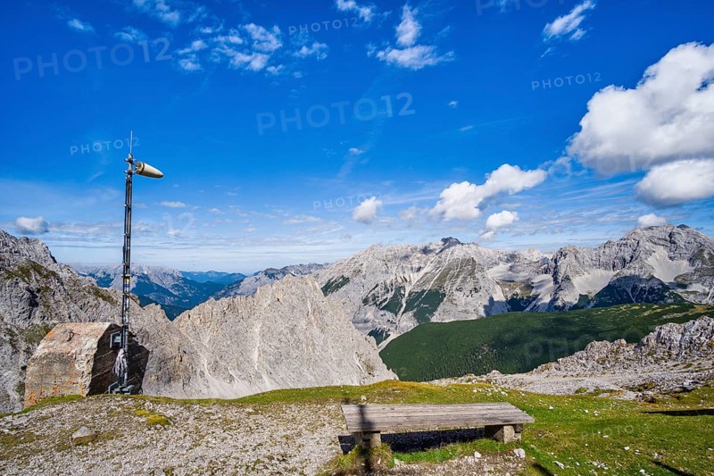 Karwendel view from the Hafelekar