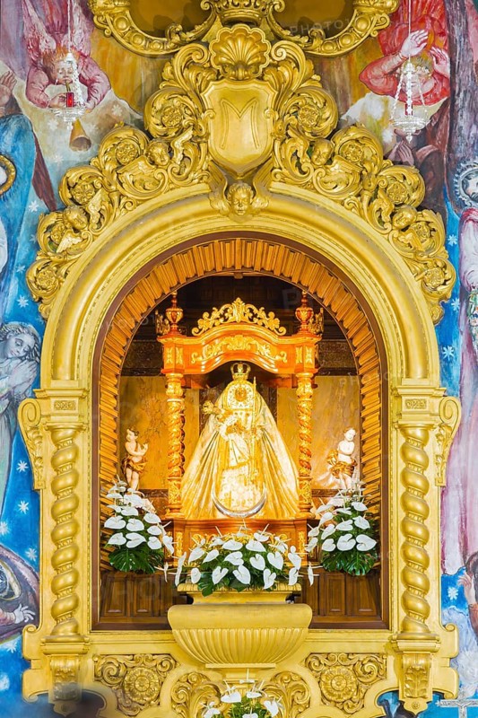 Statue of the Virgin Mary
