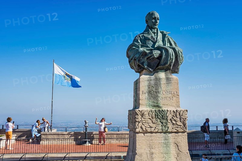 Monument to Bartolomeo Borghesi