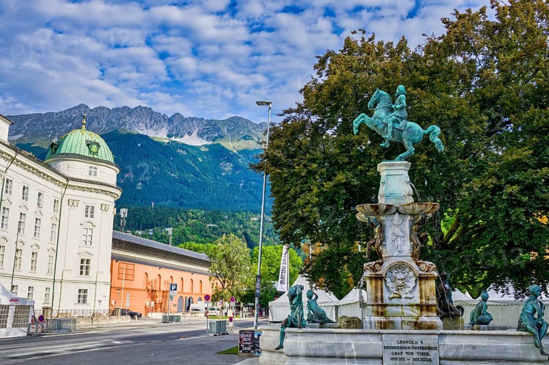 Leopoldsbrunnen fountain in front of Hofburg Imperial Palace Palace