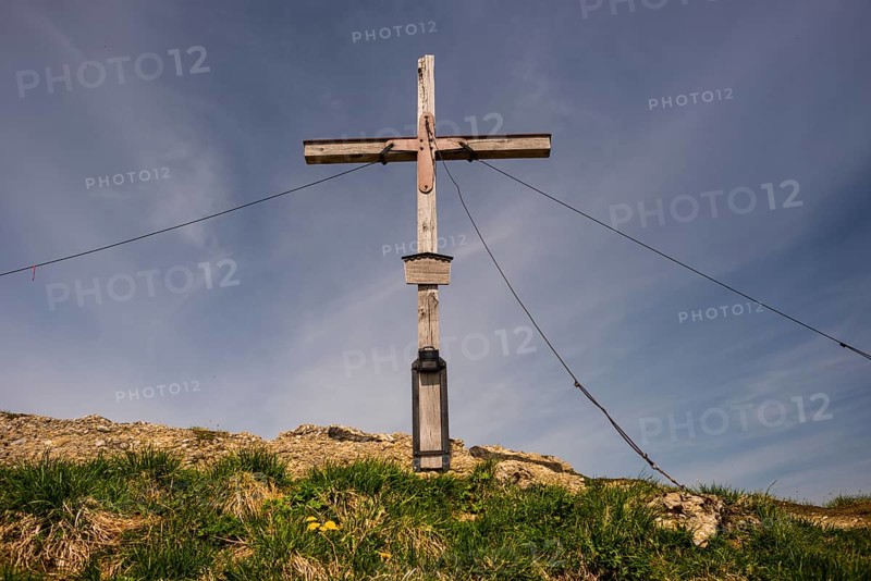 Summit cross