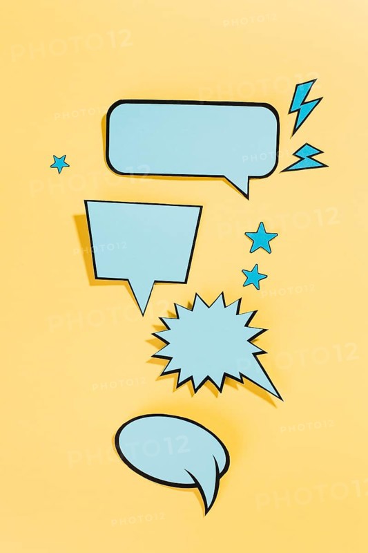 Collection trendy blue speech bubbles