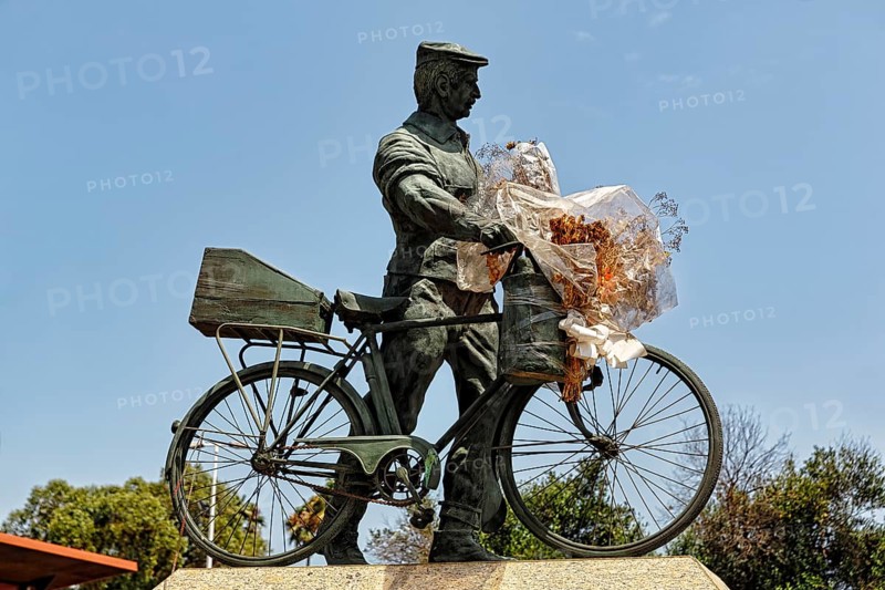 Monument to the Spanish labourers in Gibraltar