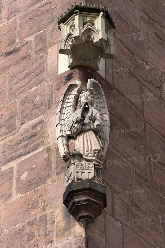 Angel figure on the Nassauer Haus
