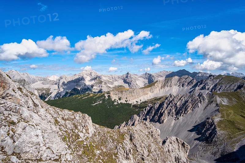 Karwendel view from the Hafelekar