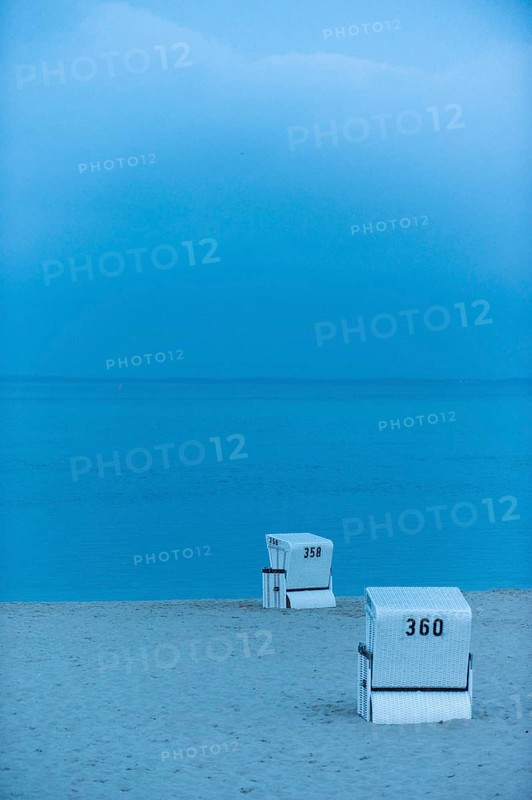 White beach chairs