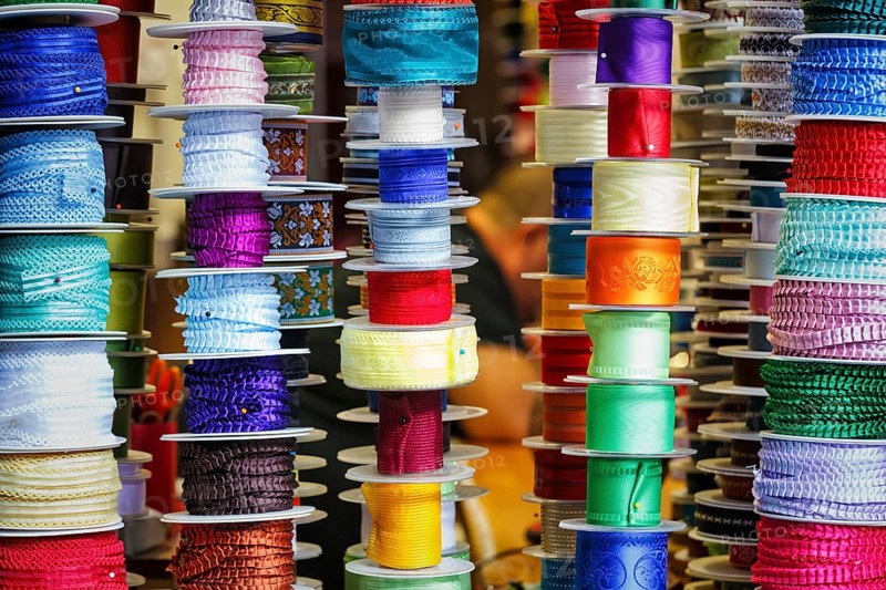 Different coloured borders on rolls