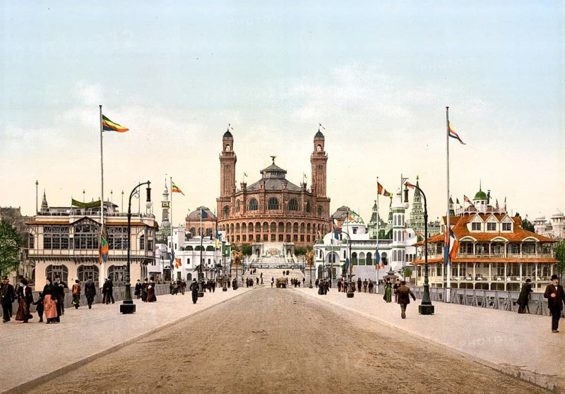 The surroundings of the Trocadero
