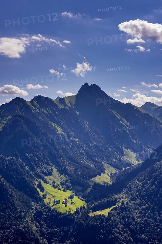 View from Himmelschrofen into the Dietersbach valley with Gerstruben