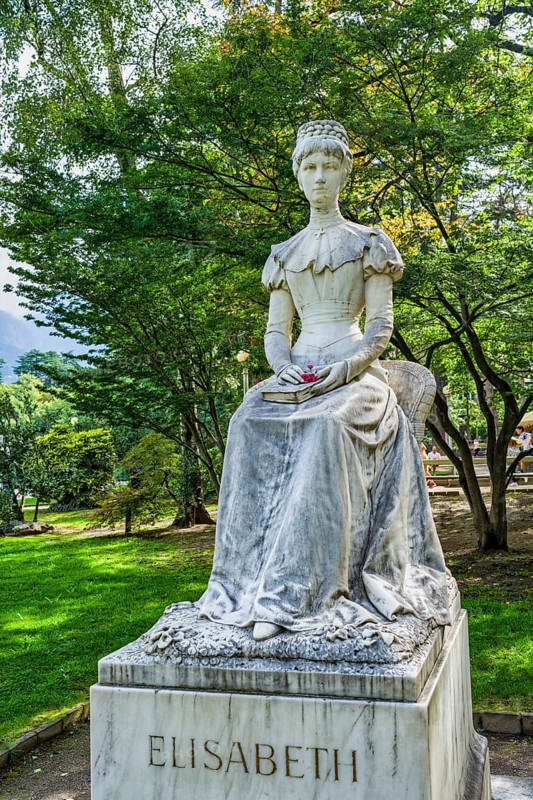 Monument to Empress Elisabeth of Austria