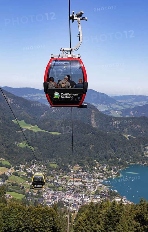 Sankt Gilgen am Wolfgangsee with Zwoelferhorn cable car
