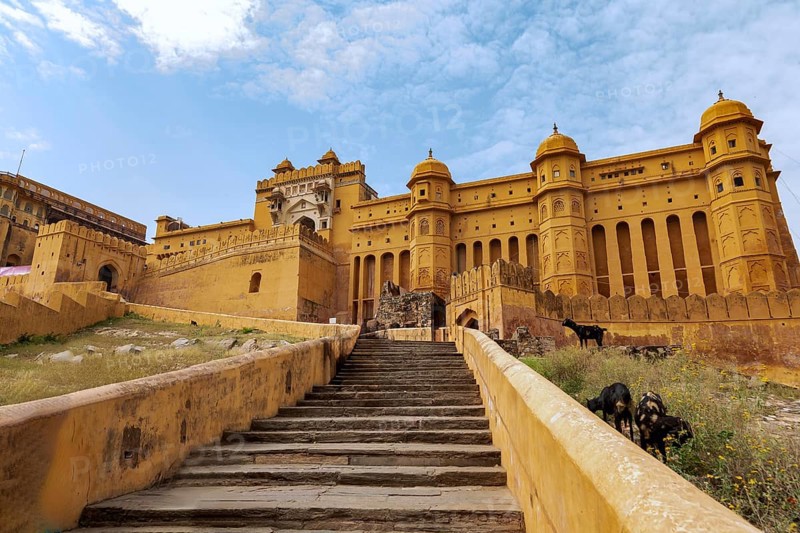 Amber Palace also known as Amer Fort or Amber Fort is located in the city of Jaipur in the Indian state of Rajasthan