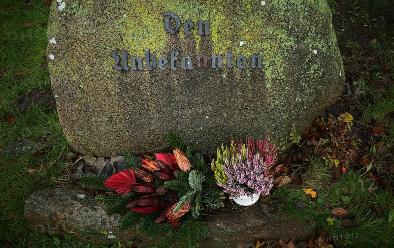 Memorial to the unknown dead