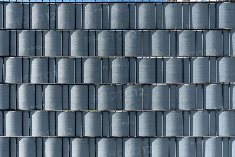 Structure of a modern privacy screen for private properties