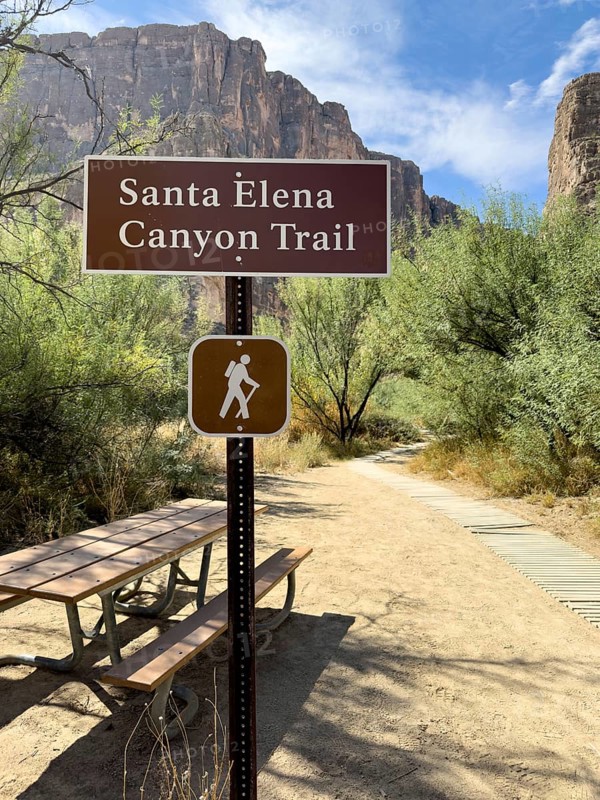 Sign at the Santa Elena Canyon Trail at the Rio Grande