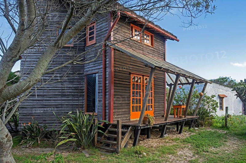 Wooden beach house in the village Barra de Valizas