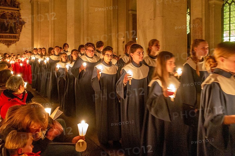 Quempas singing of the Braunschweig Cathedral Singing School for Advent in Braunschweig Cathedral