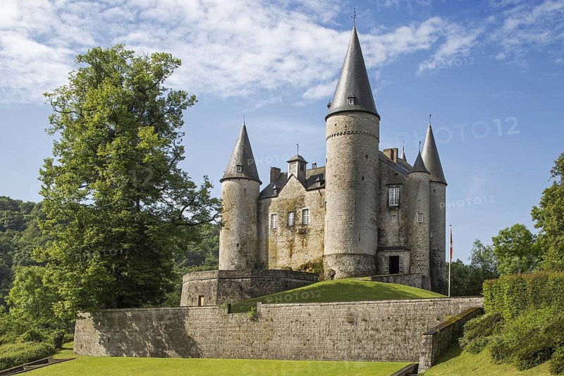 The Castle of Veves