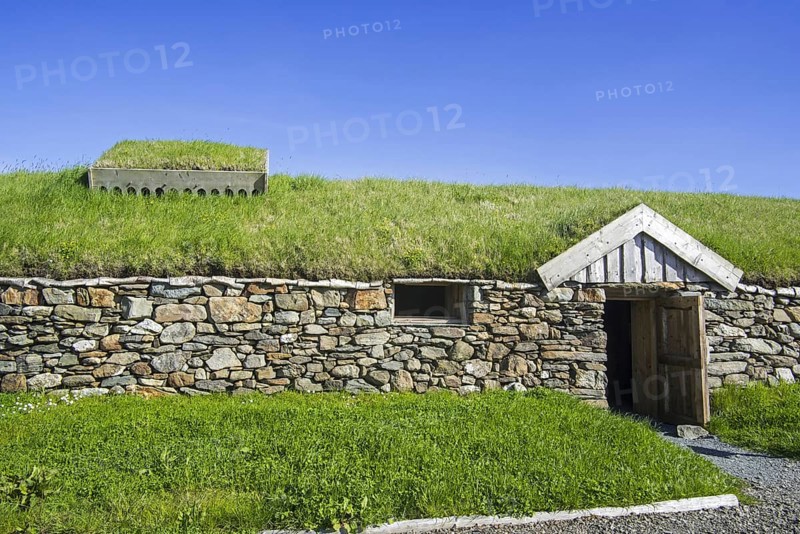 Replica of Norse Viking longhouse at Brookpoint